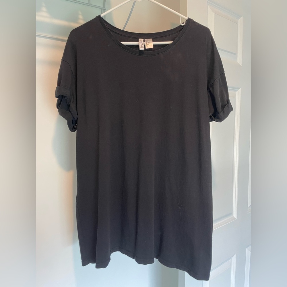 Black crew neck tunic soft tshirt. Size L.